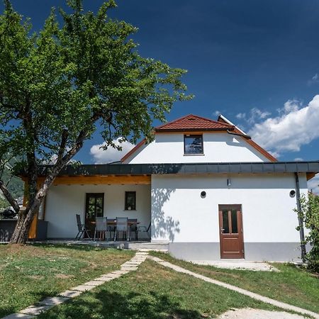Apartamento House Hiperbola & Outdoor Activities Bovec Exterior foto