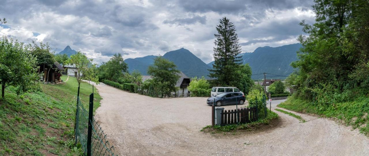 Apartamento House Hiperbola & Outdoor Activities Bovec Exterior foto