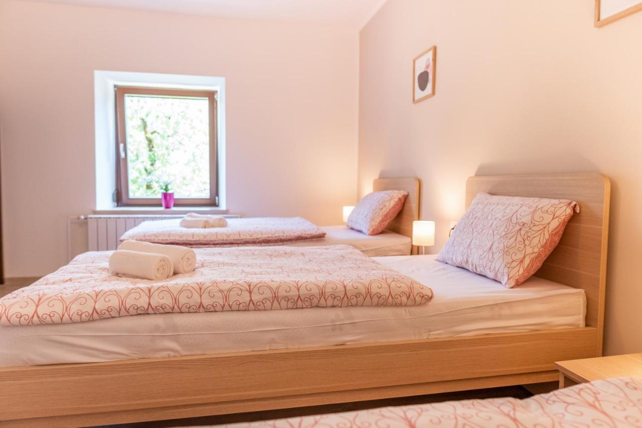 Apartamento House Hiperbola & Outdoor Activities Bovec Exterior foto